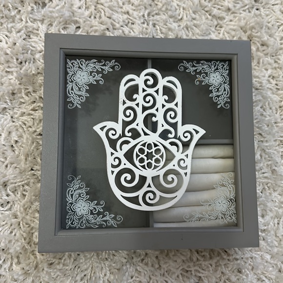 Jewlery box - Picture 2 of 6